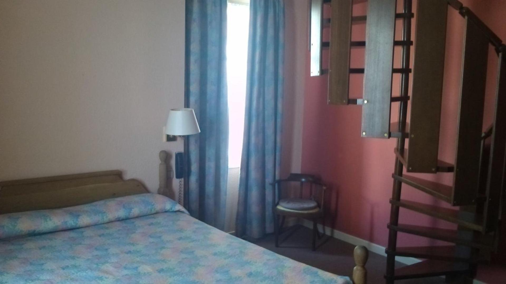 La Fleur De Lys Hotel Cormatin Phòng bức ảnh