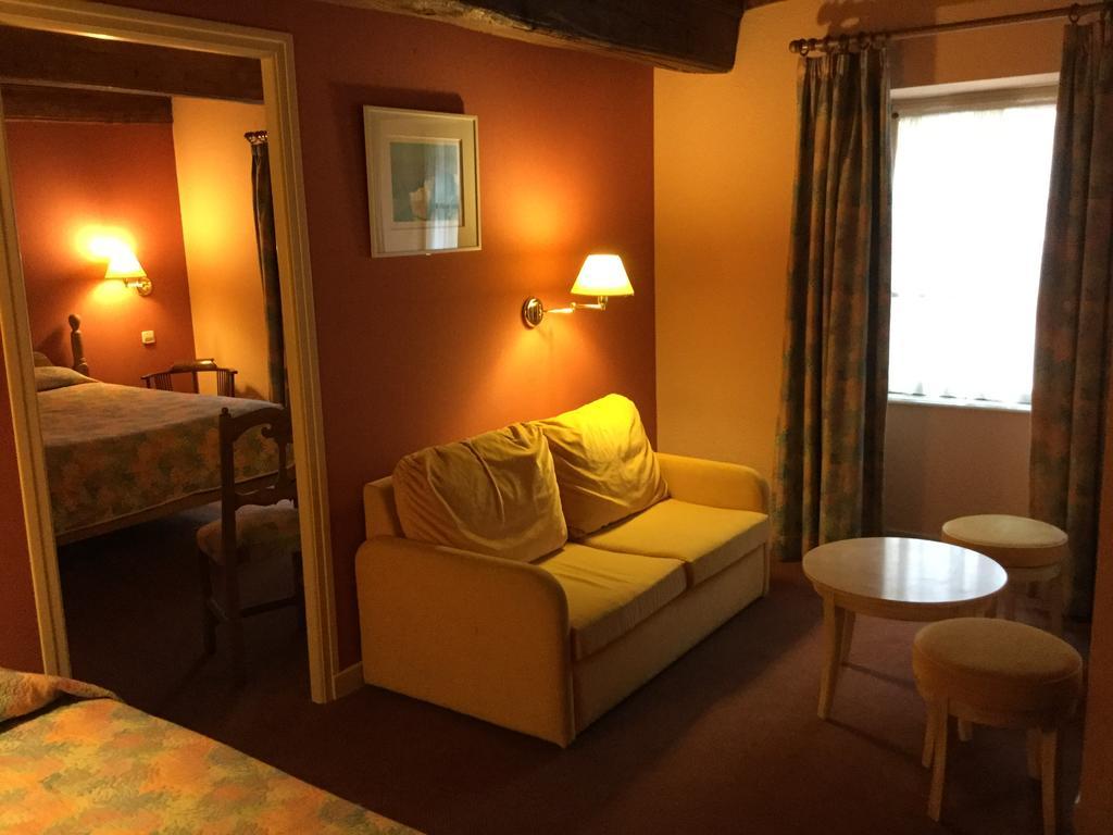 La Fleur De Lys Hotel Cormatin Ngoại thất bức ảnh